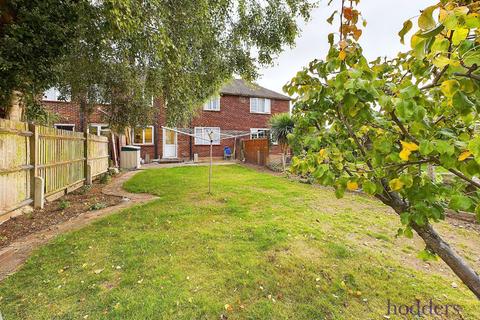 3 bedroom terraced house to rent, Longbourne Way, Chertsey, Surrey, KT16