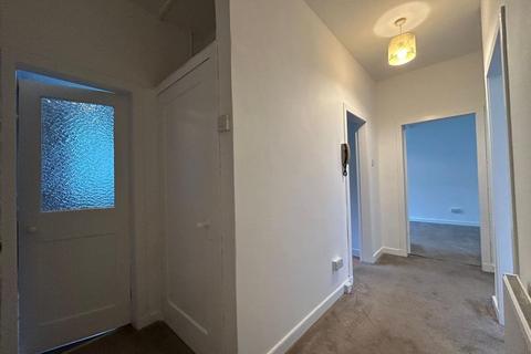 2 bedroom flat to rent, Cartha Street, Shawlands, Glasgow, G41