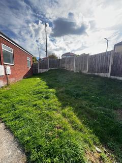 3 bedroom semi-detached house to rent, 42 Toll Bar Road, Rotherham