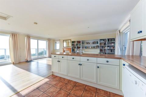 5 bedroom detached house for sale, East Beach Road, Selsey, Chichester, West Sussex, PO20