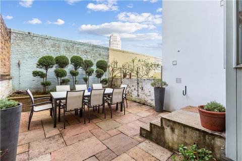 3 bedroom terraced house for sale, Gladstone Street, London, SE1