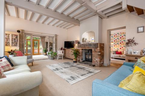 5 bedroom coach house for sale, Stanford on Soar LE12