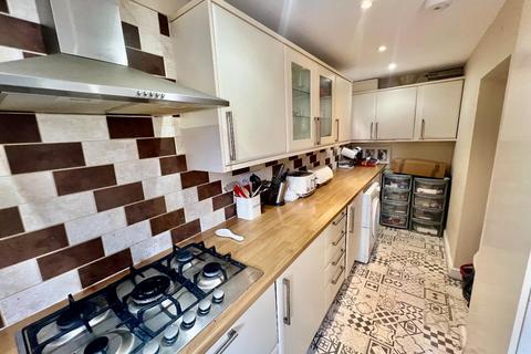 3 bedroom semi-detached house for sale, Broadlands, Desborough, Kettering