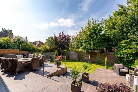 4 bedroom detached house for sale, Beaumaris Grove, Shenley Church End, Milton Keynes, Buckinghamshire, MK5