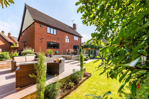 4 bedroom detached house for sale, Beaumaris Grove, Shenley Church End, Milton Keynes, Buckinghamshire, MK5