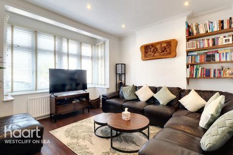 129 Manners Way, Southend-on-sea, SS2 6QP