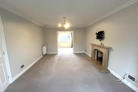 4 bedroom house to rent, Wolverton Drive, Wilmslow