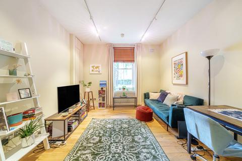 Oval Mansions, London SE11