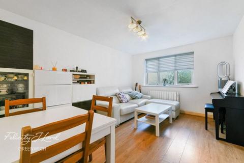 1 bedroom flat for sale, Armoury Road, London, SE8 4LF