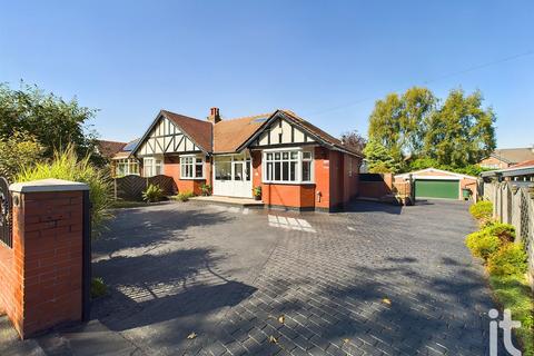 3 bedroom semi-detached house for sale, Torkington Road, Stockport, SK7