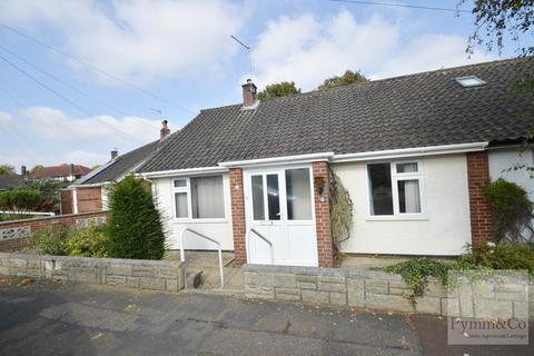 2 bedroom semi-detached bungalow to rent, Cricket Ground Road, Norwich NR1