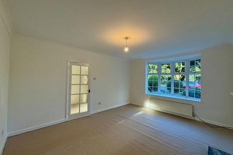 4 bedroom detached house for sale, Leys Gardens, Newbury RG14