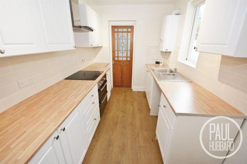 3 bedroom terraced house to rent, Rochester Road, Lowestoft, Suffolk