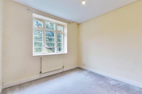 2 bedroom flat to rent, Oaklands, Argyle Road, Northfields, W13