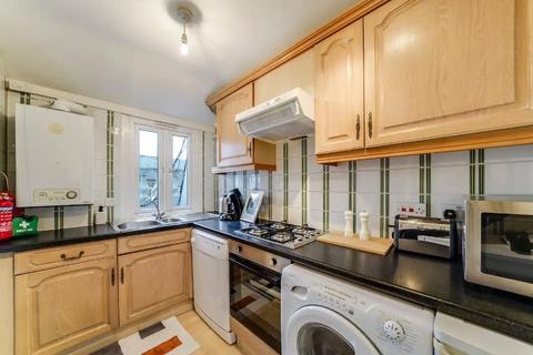 2 bedroom apartment to rent, Gloucester Terrace, London W2