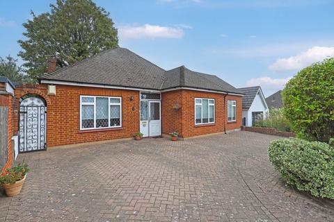 3 bedroom bungalow for sale, Langfords, Buckhurst Hill, IG9