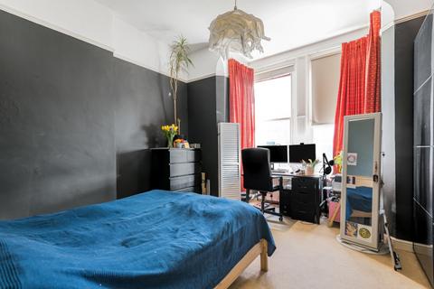 1 bedroom flat to rent, Gipsy Hill London SE19