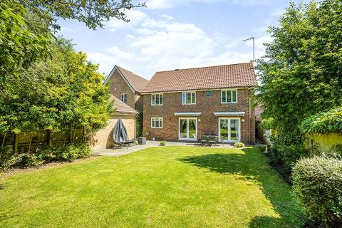 5 bedroom detached house for sale, Discovery Road, Maidstone ME15