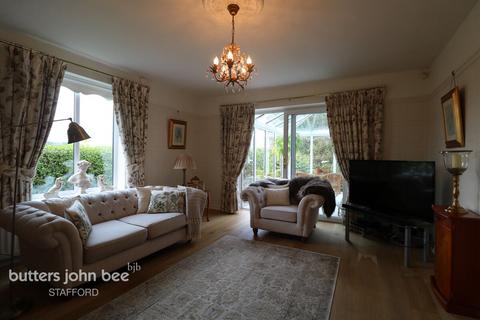 4 bedroom detached house for sale, Castle Bank, Stafford