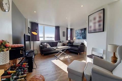 2 bedroom flat for sale, Holloway Road, Highbury and Islington, London, N7