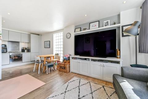 2 bedroom flat for sale, Holloway Road, Highbury and Islington, London, N7