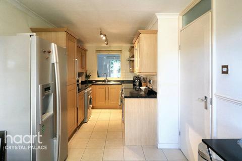 3 bedroom terraced house for sale, Antigua Walk, London