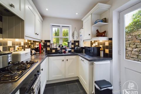 3 bedroom cottage for sale, Church Square, Blakeney GL15