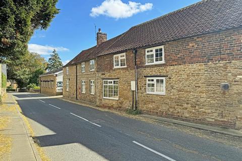 2 bedroom cottage for sale, High Street, Little Bytham, Grantham