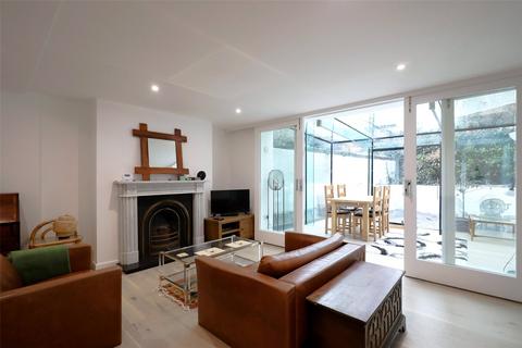 3 bedroom flat for sale, Addison Road, Holland Park, W14