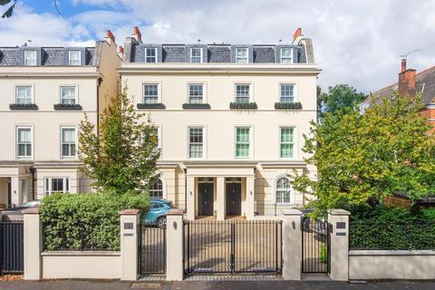 6 bedroom semi-detached house for sale, Spencer Park, London, SW18