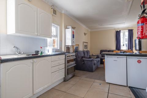 7 bedroom end of terrace house for sale, Queens Road, Newcastle Upon Tyne NE2