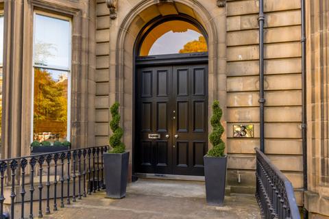3 Drumsheugh Gardens, Edinburgh, EH3 7QJ