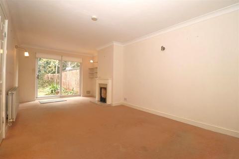 2 bedroom semi-detached bungalow for sale, Bertie Road, Kenilworth