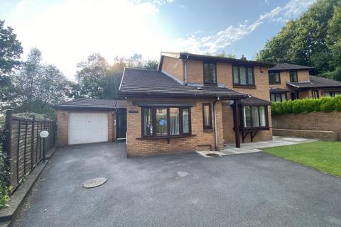 4 bedroom detached house for sale, Waverley Park, Clydach, Swansea, City And County of Swansea.