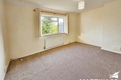 3 bedroom semi-detached house to rent, Melbourne Avenue, Chelmsford