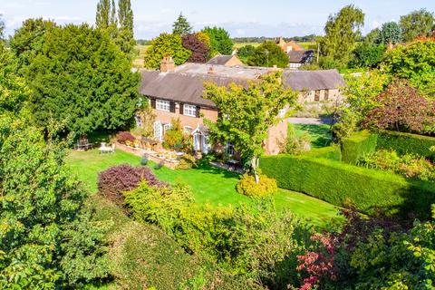 4 bedroom detached house for sale, Yew Tree Lane, Wistanswick, Shropshire TF9 2BD