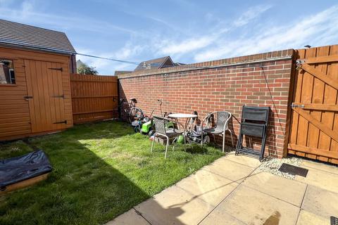 2 bedroom semi-detached house for sale, Sparrow Street, Trowbridge