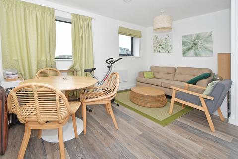 2 bedroom apartment for sale, Marsh Parade, Newcastle