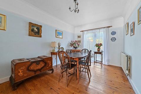 4 bedroom cottage for sale, Bear Street, Colchester CO6