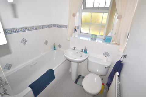 34 Ascot Drive, Grantham, NG31 9TB