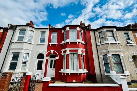 3 bedroom terraced house for sale, Mora Road, Cricklewood, NW2