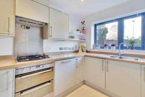 27 Emerald Walk, Tunbridge Wells, TN2 3FA