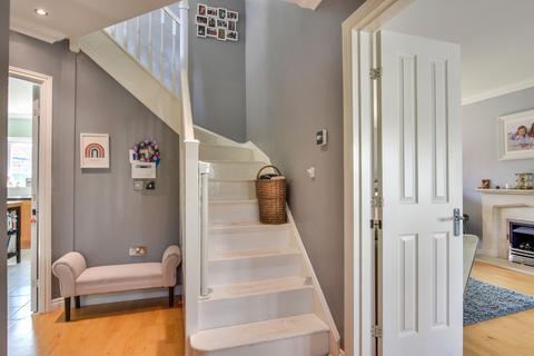 79 Baynard Avenue, Flitch Green, Dunmow, CM6 3FD