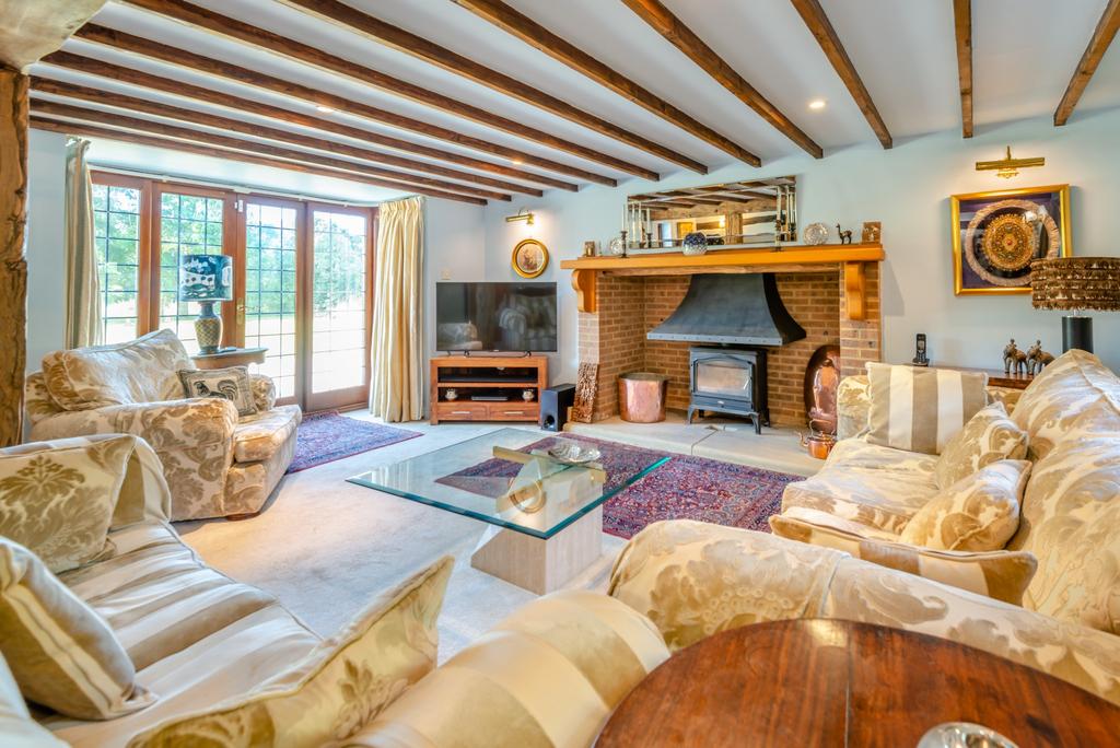 Bellingdon 4 bed character property for sale £1,795,000