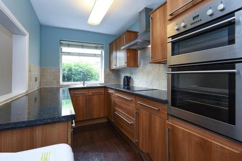 2 bedroom flat for sale, Graham Road, Wimbledon