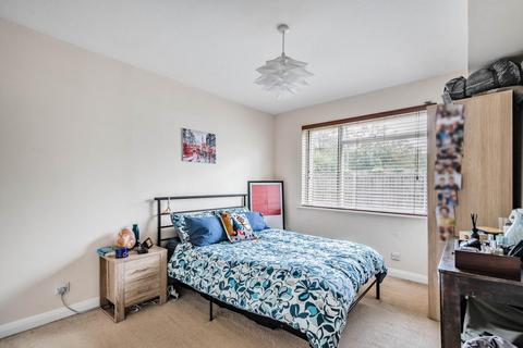 2 bedroom flat for sale, Graham Road, Wimbledon