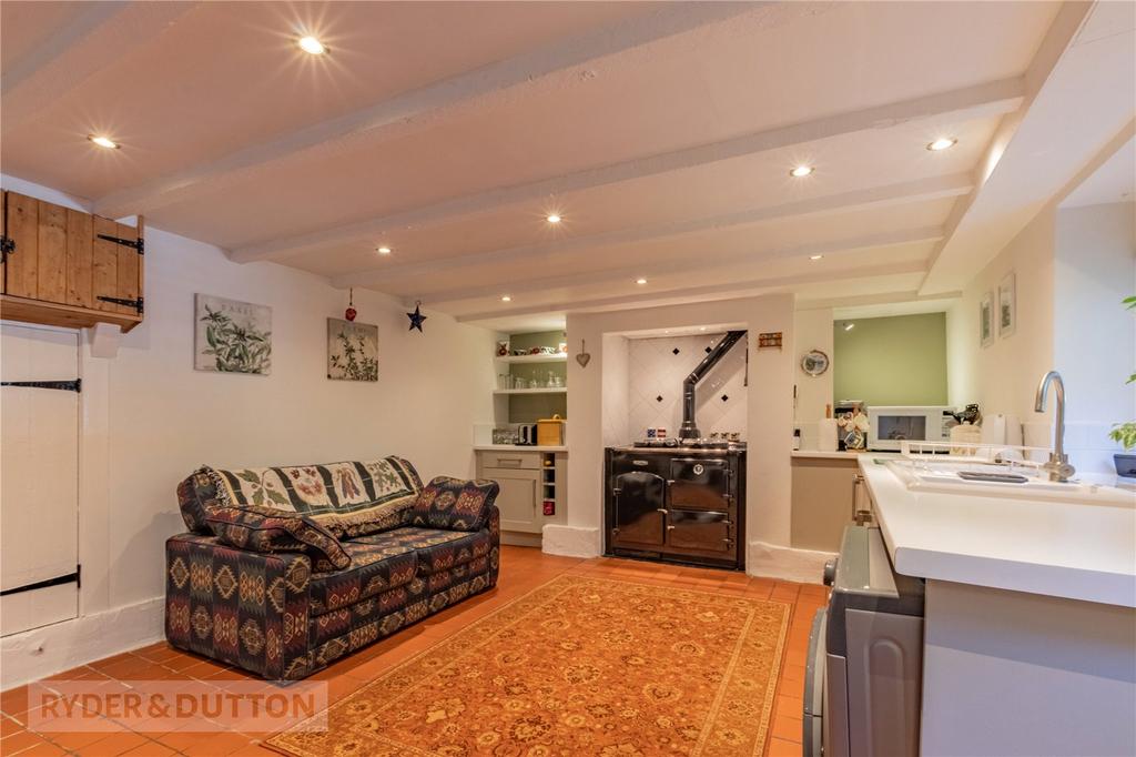 Kitchen/Dining