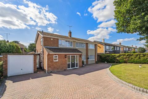 Sedgmoor Road, Flackwell Heath, High Wycombe, Buckinghamshire, HP10