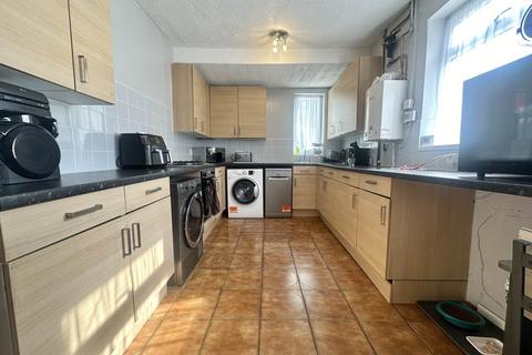 3 bedroom end of terrace house for sale, Mostyn Road, Luton LU3