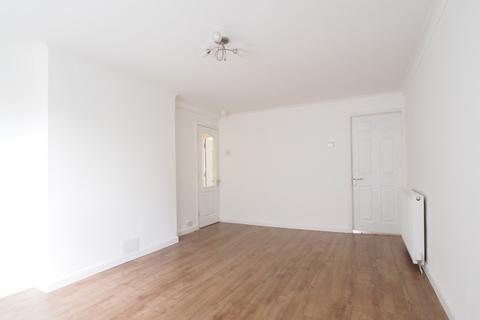 3 bedroom apartment to rent, Langfaulds Crescent, Clydebank G81